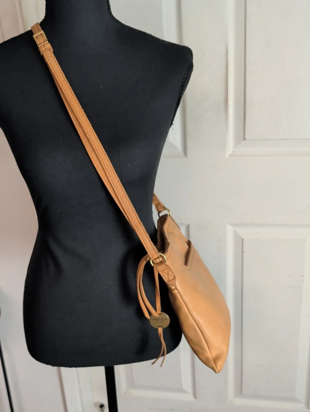 Margot New York Split Pocket Crossbody In Cognac